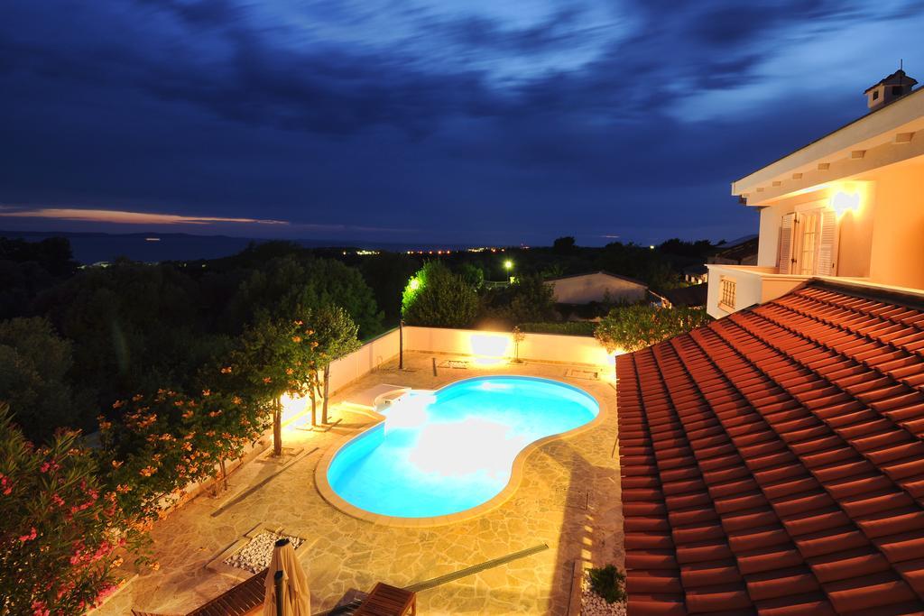 Apartments Villa Marnii Kožino Eksteriør bilde