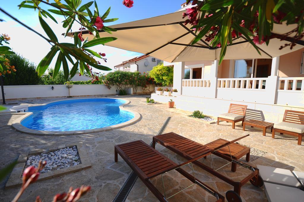 Apartments Villa Marnii Kožino Eksteriør bilde