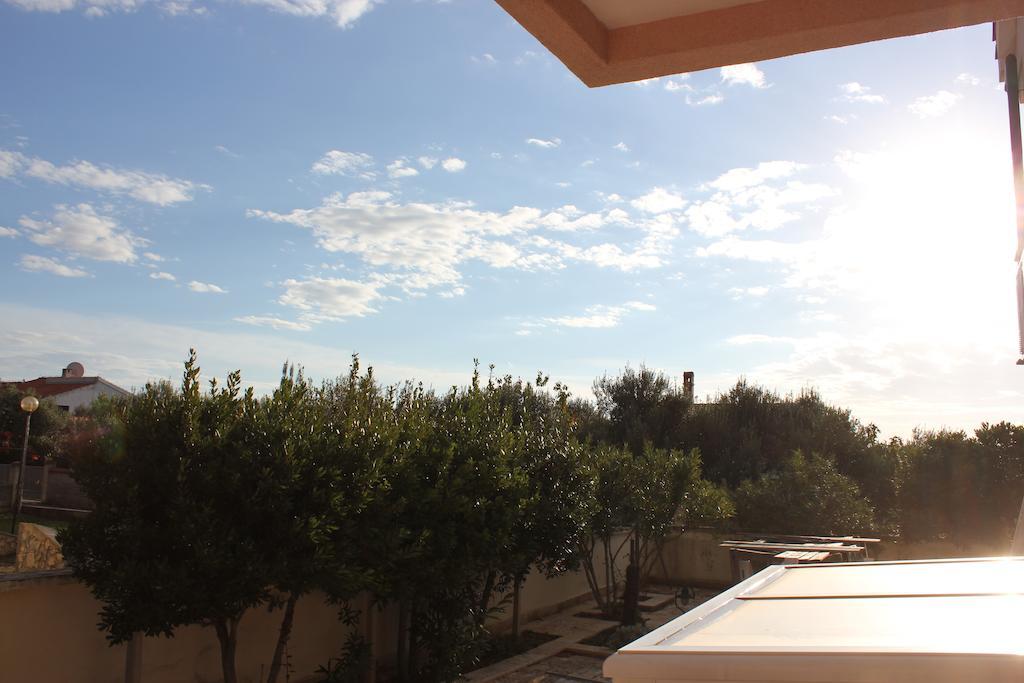 Apartments Villa Marnii Kožino Rom bilde