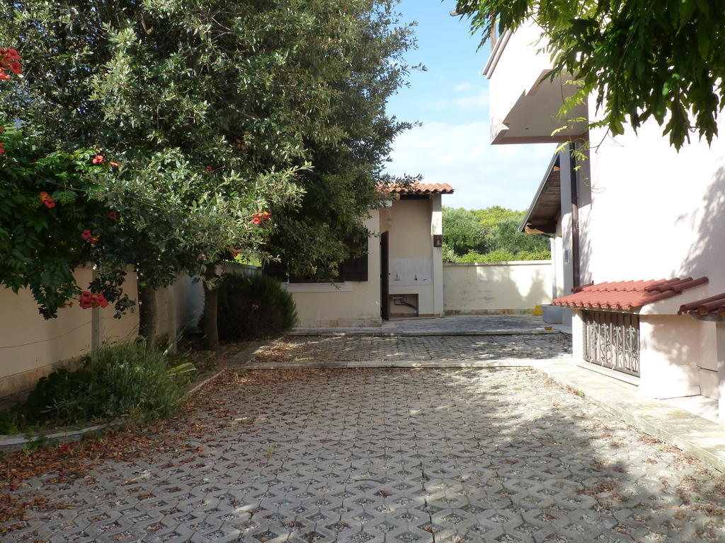 Apartments Villa Marnii Kožino Eksteriør bilde