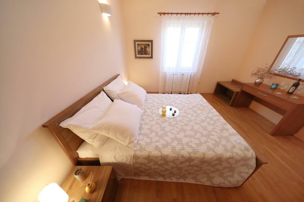 Apartments Villa Marnii Kožino Eksteriør bilde