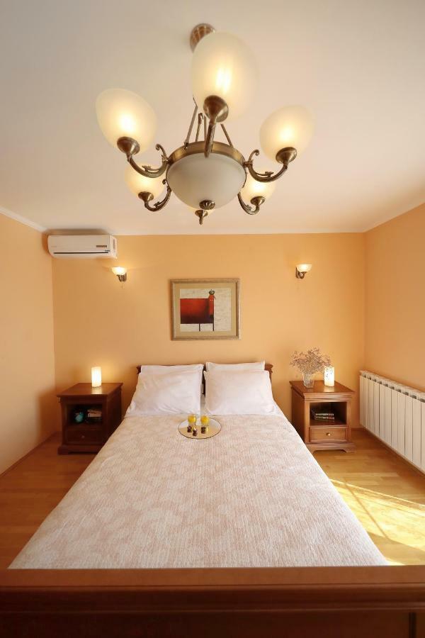 Apartments Villa Marnii Kožino Eksteriør bilde