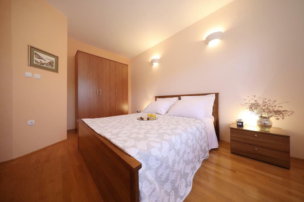 Apartments Villa Marnii Kožino Eksteriør bilde